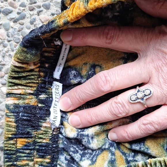 Urban Outfitters Penelope Velvet Joggers Black Green Orange Gold XS Cozy Chic - Picture 6 of 12